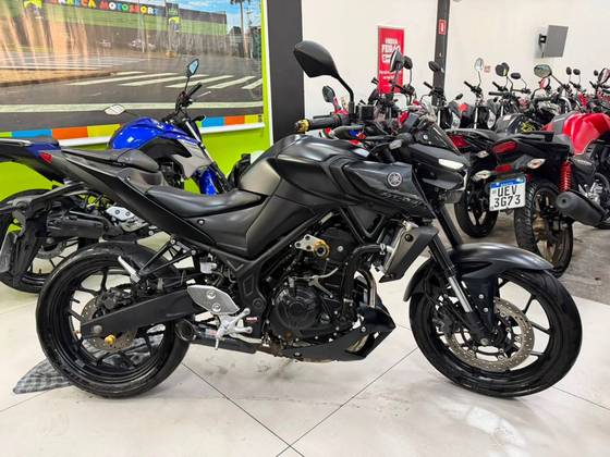 YAMAHA MT-03 ABS YAMAHA MT-03 ABS